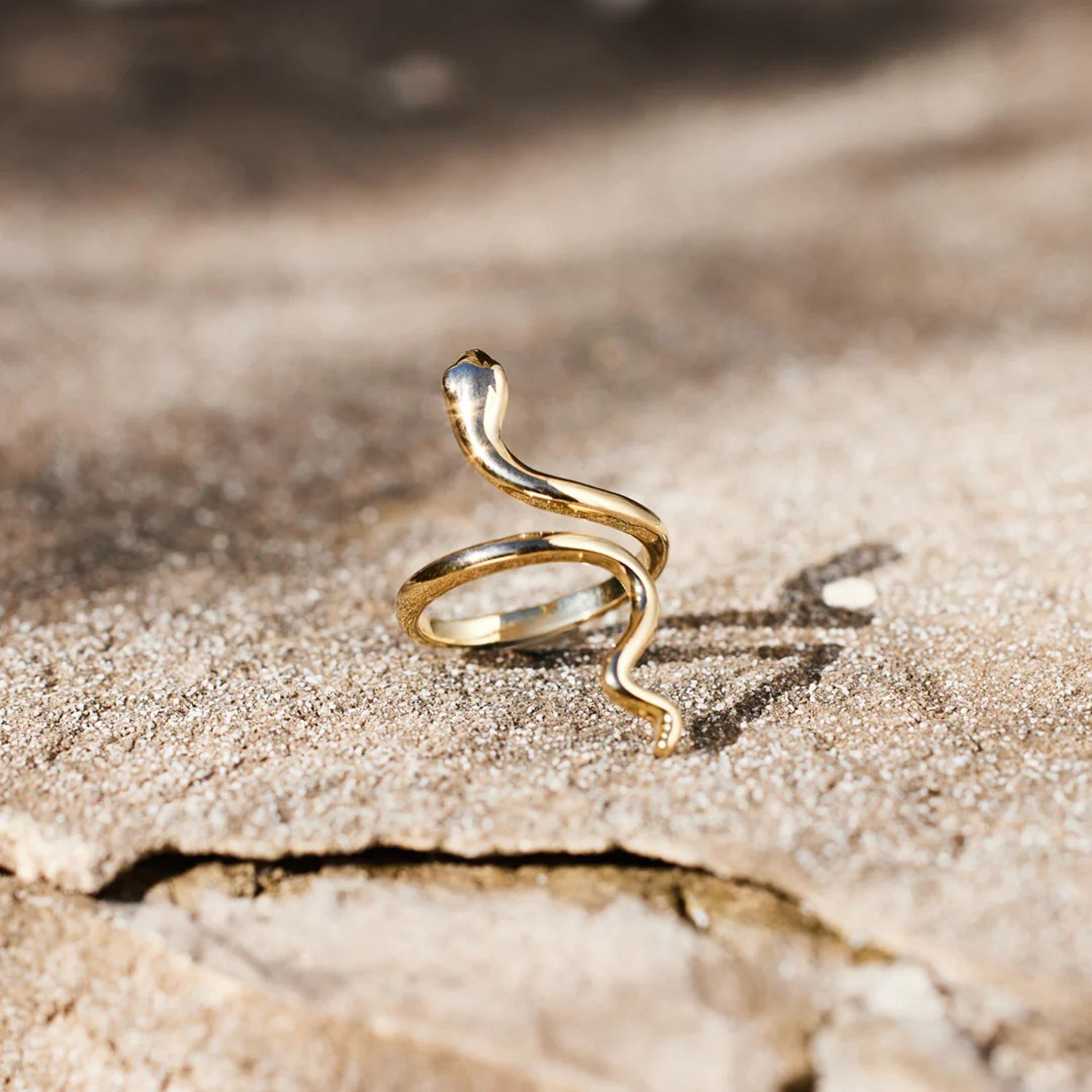 Snake Shape 18K Gold-Plated Bypass Ring 96bdd90f-c901-42e0-8c6e-b4ece2af1eef-Max Trendsi