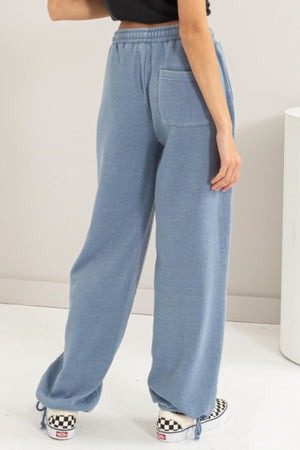 HYFVE Stitched Design Drawstring Sweatpants 9abcb764-ef42-477b-b1c0-09e290de0794-Max Trendsi