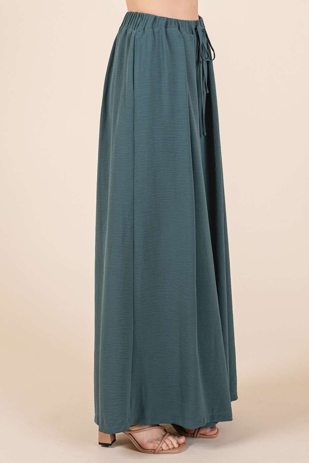 Mittoshop Pleated Wide Leg Pants 9f6d0d90-c2f4-4c96-8d7f-bb0f0451ce4d-Max Trendsi