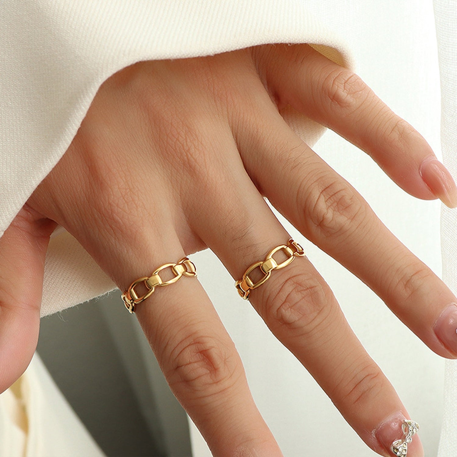 Titanium Steel Gold-Plated Adjustable Ring a3b7a3ce-2878-4b77-8f74-1ee6c31c5118-Max Trendsi