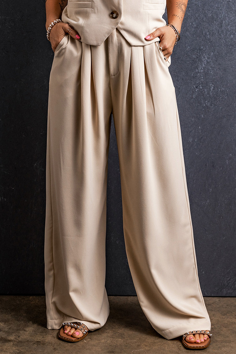 Ruched Wide Leg Pants with Pockets Khaki a74f369d-9bb1-4c17-a09e-dd6f72dae007-Max Trendsi