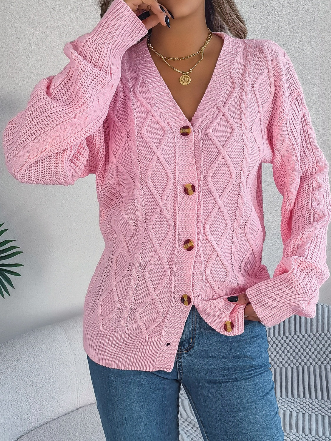 Cable-Knit Long Sleeve Cardigan a7ef2361-da6e-4404-896d-cacfdf5401cb-Max Glownestbest