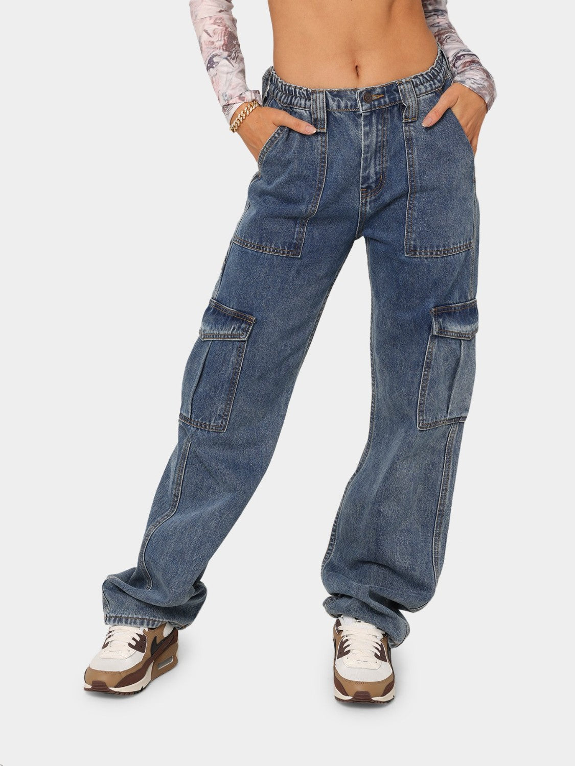 Straight Jeans with Pockets a94bc71b18d943519a02bb470a89f4aa-Max Trendsi