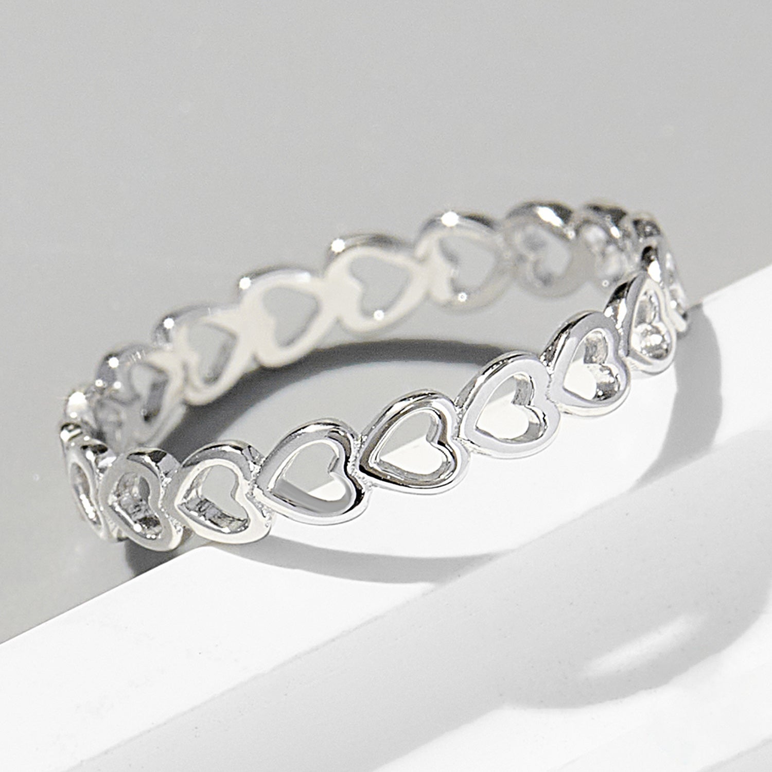 925 Sterling Silver Heart Link Ring a9ac8be6-6560-4645-ad07-3e06ccf15787-Max Trendsi
