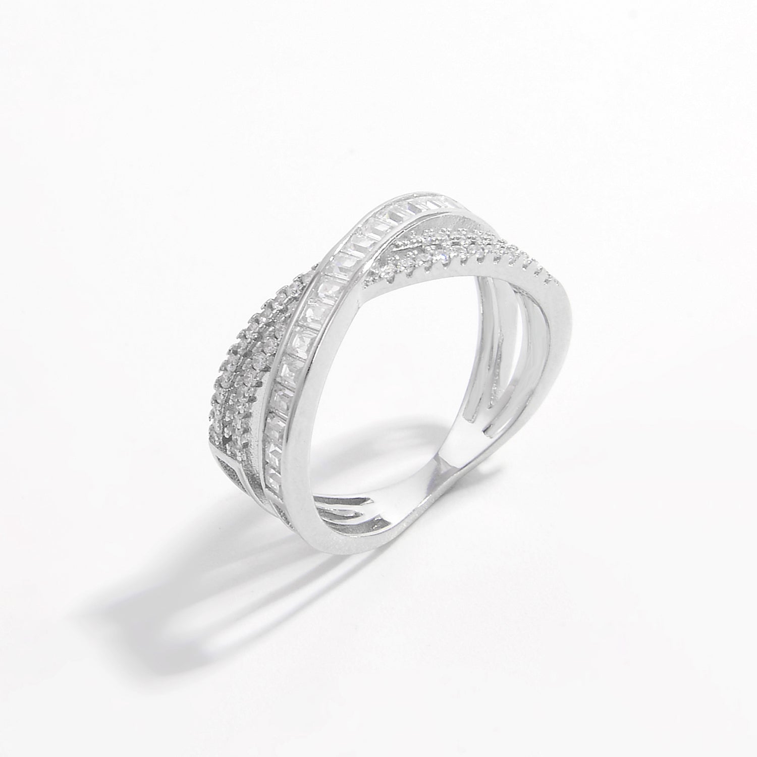 X Shape Inlaid Zircon 925 Sterling Silver Ring aa4b3268-8e7e-4ba3-a06e-e1e48a16d5e9-Max Trendsi