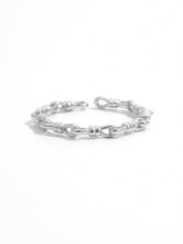 925 Sterling Silver Knot Shape Open Ring Silver acfc54a7-30f3-4db3-b1db-86b1ef895f73-Max Trendsi
