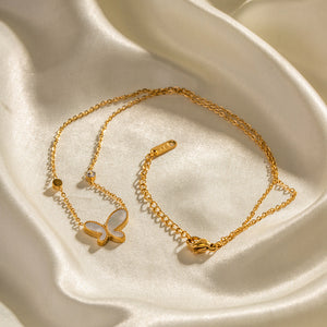 18K Gold Exquisite Fashion Butterfly Inlaid Diamond Design Versatile Necklace af1e66cd-955e-4ec3-9b9f-ed9a23ffe98b Artshiney