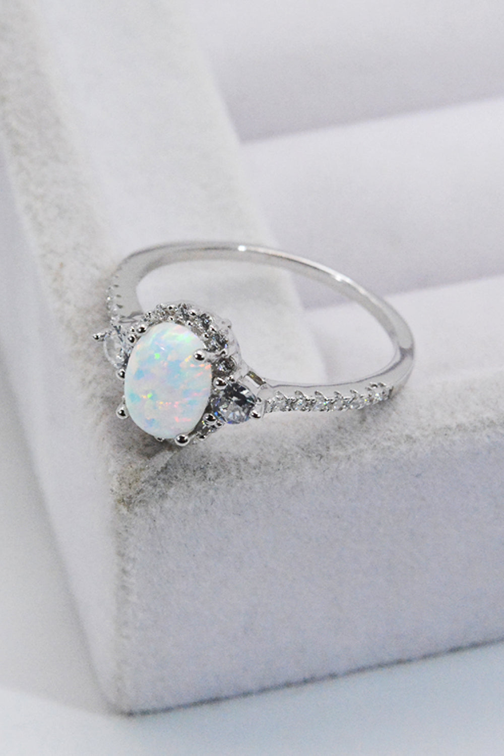 925 Sterling Silver Platinum-Plated Opal Ring af4c4f13f520454fa45926dfa9b7bc73-Max Trendsi