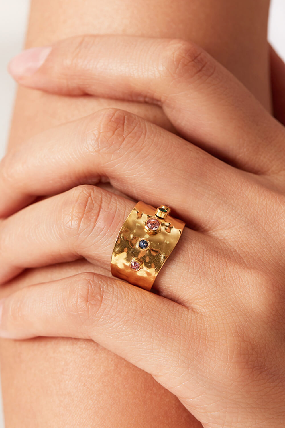 18K Gold-Plated Zircon Ring Gold One Size b04d9ff5853a49ee953a845b764d52e4-Max Trendsi