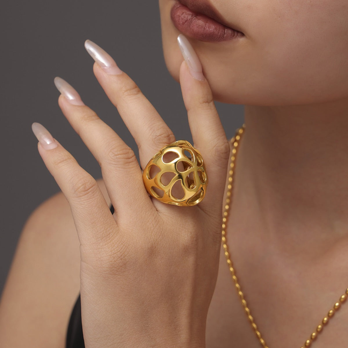 Stainless Steel Cutout Ring Gold b2b927bf-42c9-4236-b102-904837f70dab-Max Trendsi