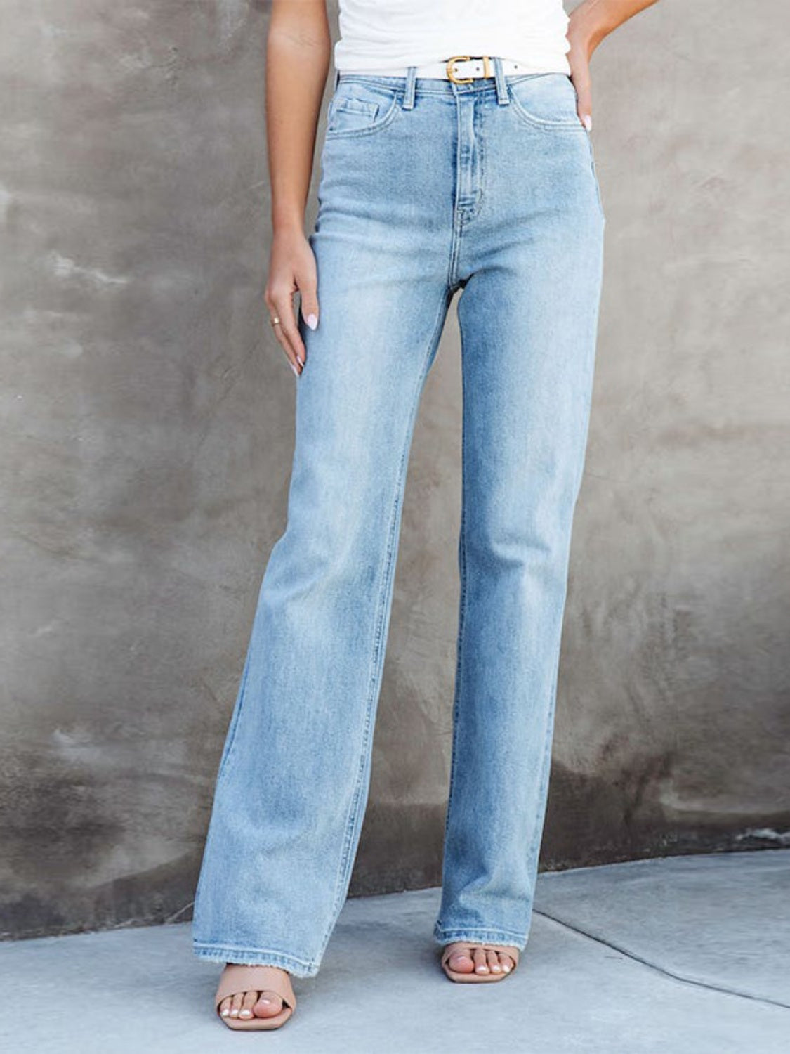 Washed Straight Leg Jeans Light Blue b3e791b16e0c4381a5705cc05e42f15e-Max Trendsi