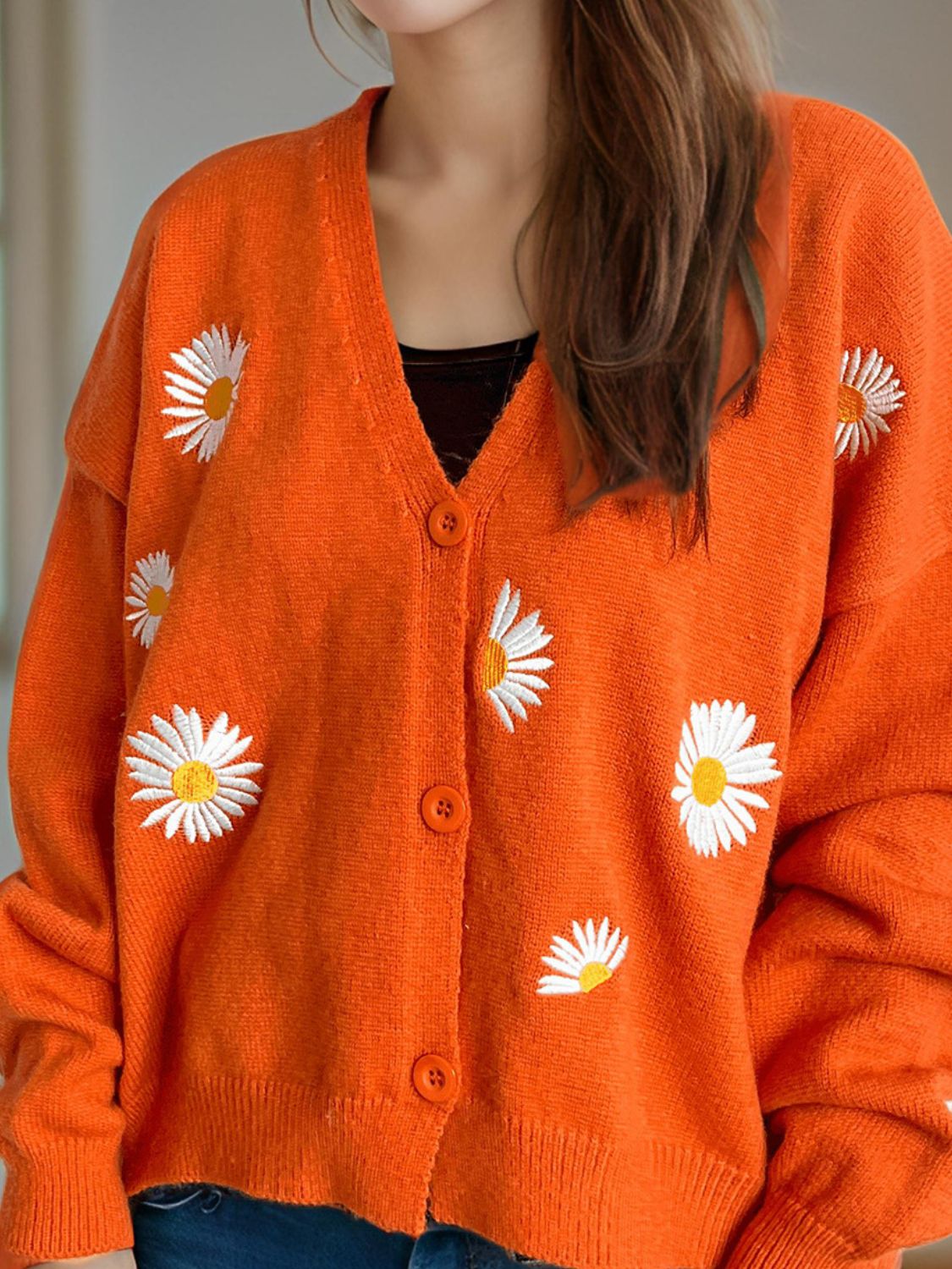 Daisy Button Up V-Neck Cardigan b5b79585-da19-4c37-a25e-0b9f16436e36-Max Glownestbest