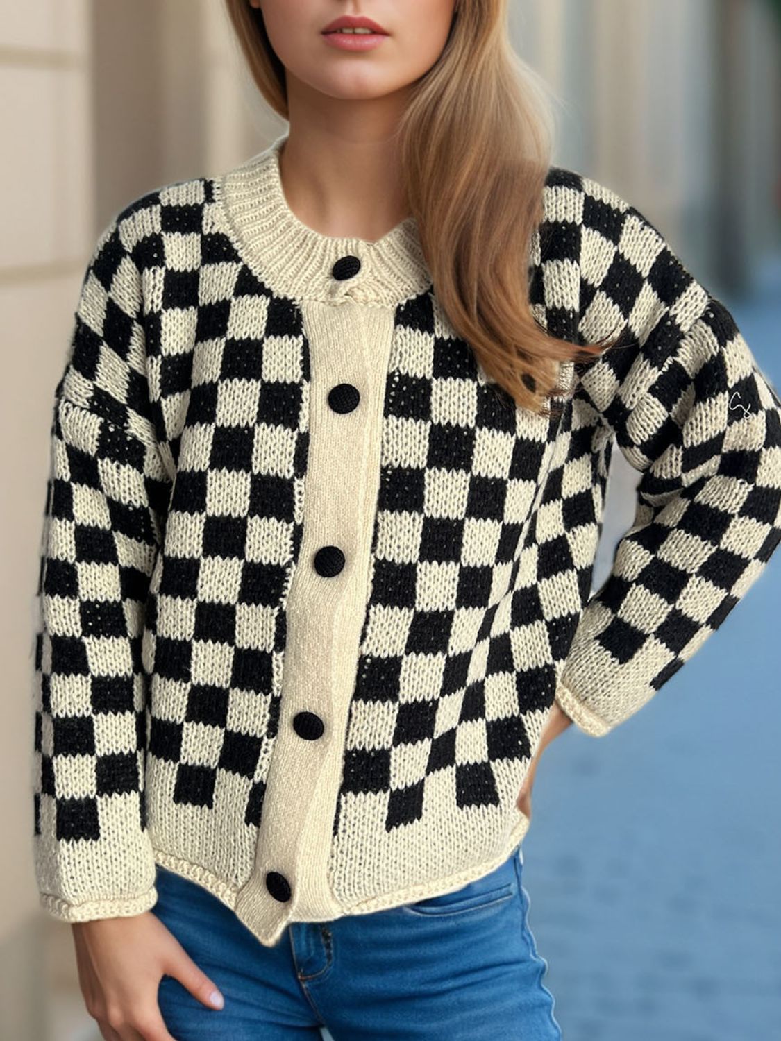 Checkered Button Up Round Neck Cardigan ba6a9854-e676-4b91-bdee-597f192b5e16-Max Glownestbest