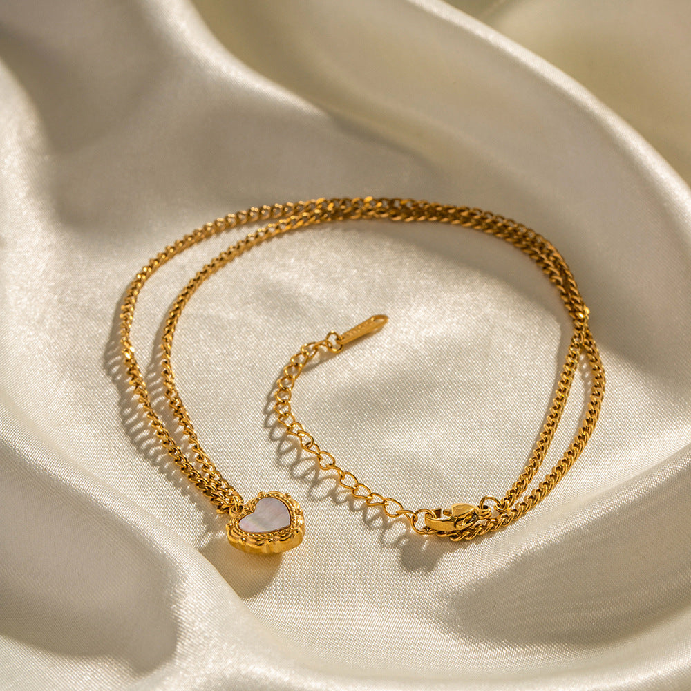 18K Gold Exquisite Fashion Heart Shape Design Versatile Necklace bd76fe5a-ac2b-4443-81c0-336c7fea7379 Artshiney