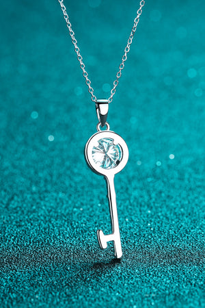 Adored Moissanite Key Pendant Necklace bede02a64b7f43528a338f4834d17a83-Max Trendsi