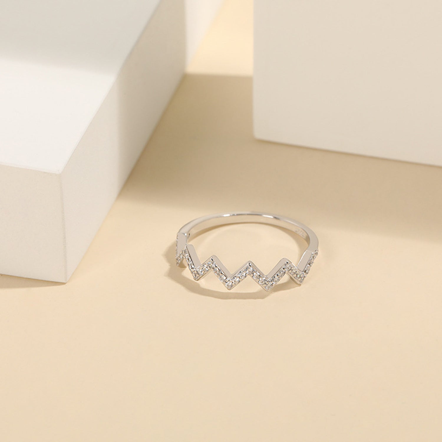 Wave Shape 925 Sterling Silver Ring bfbd921f-59ac-4cbd-8729-14be23b6a65f-Max Trendsi