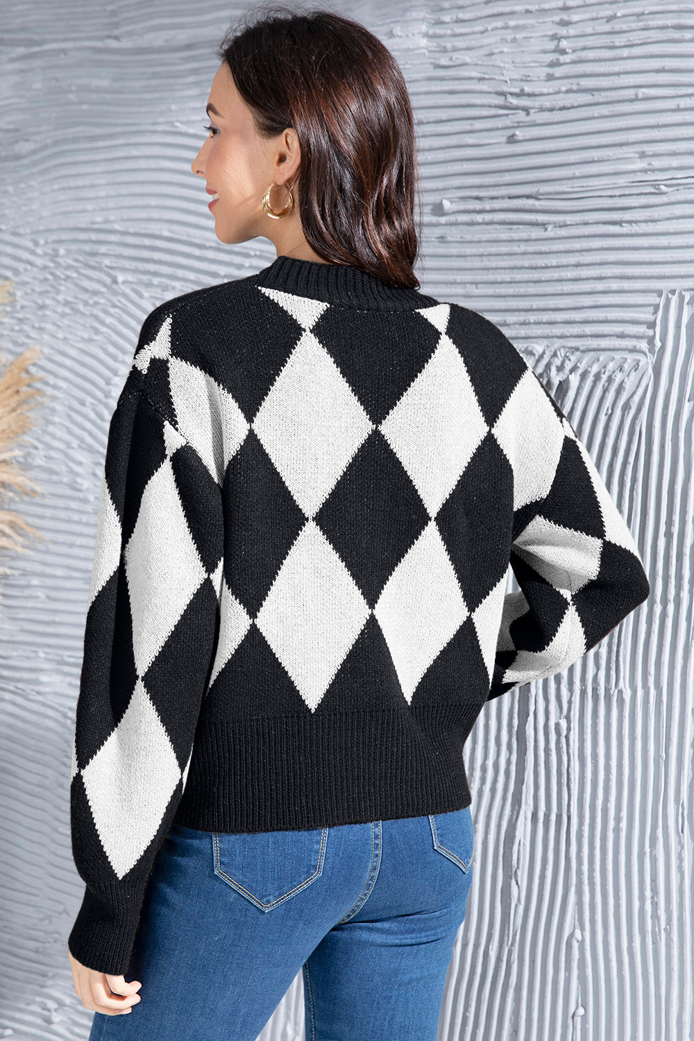 Geometric Button Up Dropped Shoulder Cardigan c16803ae-2949-40cc-9911-7c5c6e734805-Max Glownestbest