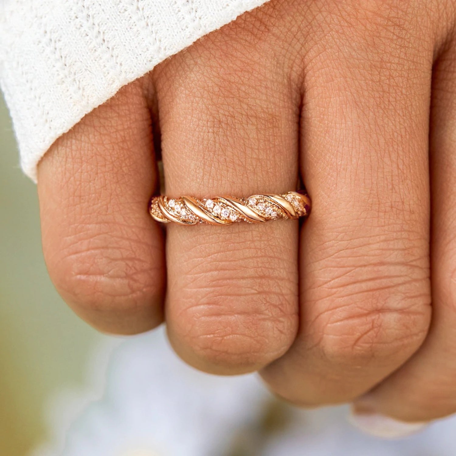 925 Sterling Silver Inlaid Zircon Ring c66ff493-0b8d-4c3e-b97e-f450b210b888-Max Trendsi