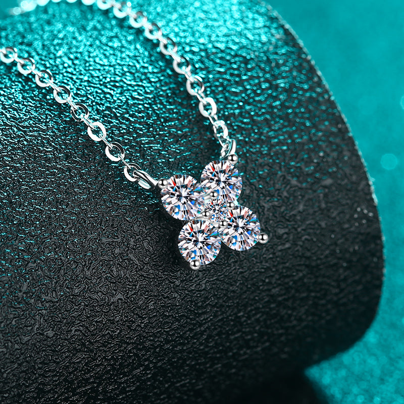 1.26 Carat Moissanite 925 Sterling Silver Geometric Shape Pendant Necklace d3e1e5d3-0a36-4158-ba91-80b370f2dccb-Max Trendsi