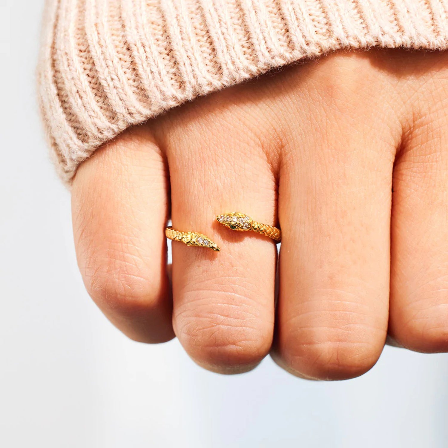 Snake Shape 18K Gold-Plated Bypass Ring d5fd52a0-b605-4648-be34-d89ba32350e5-Max Trendsi