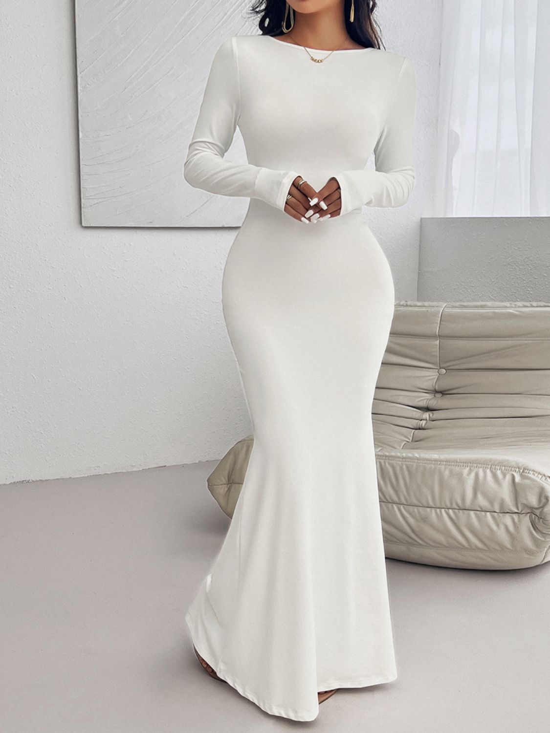 Devine Backless Round Neck Long Sleeve Maxi Dress d645304a-3a58-40db-bb4c-ebe7d224e02e-Max Glownestbest