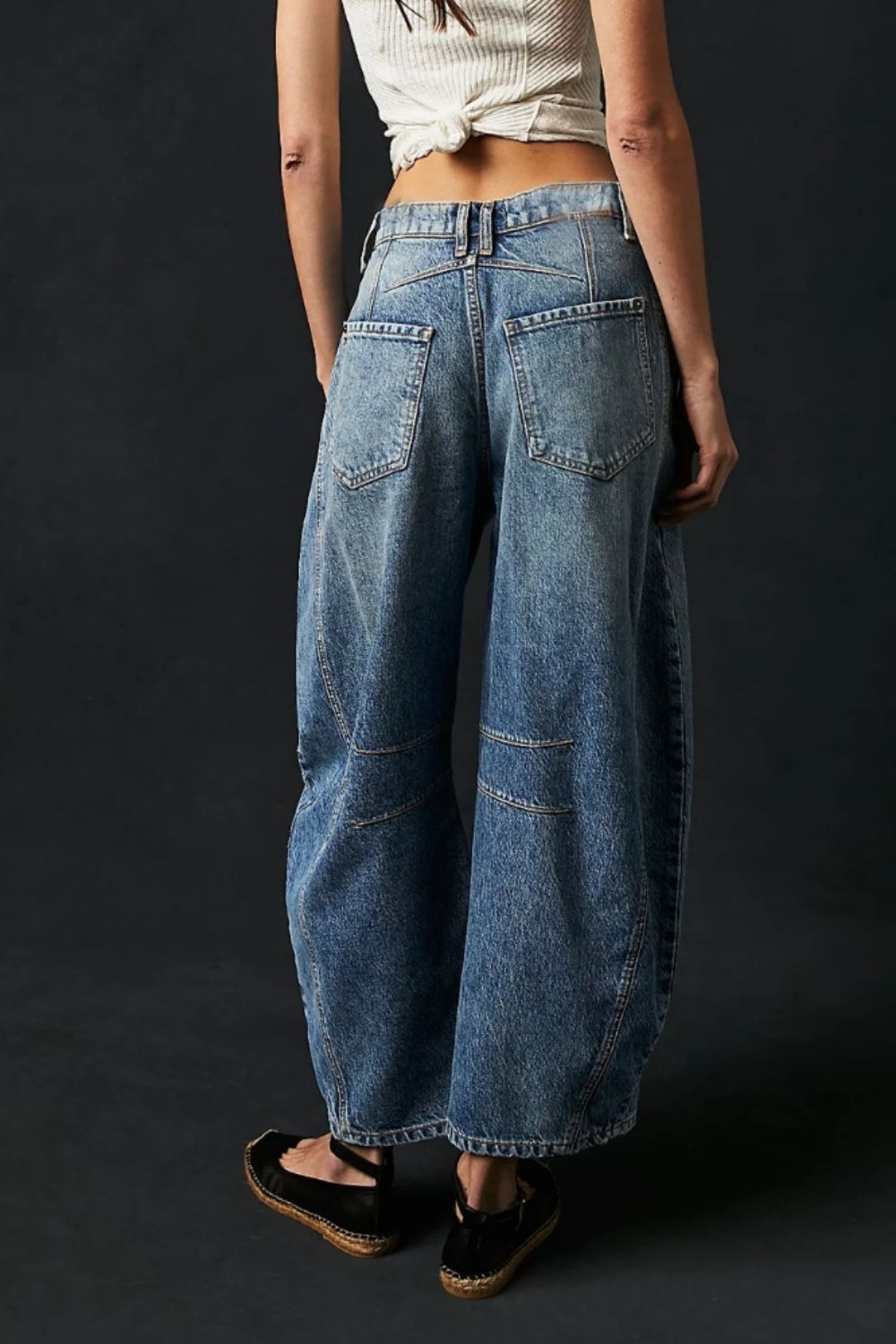 Wide Leg Jeans with Pockets d896abb5-2508-4ad4-b95e-aa614a127eaf-Max Trendsi