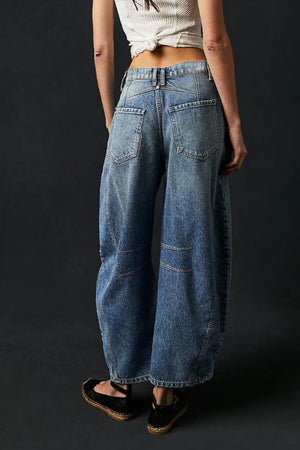 Wide Leg Jeans with Pockets d896abb5-2508-4ad4-b95e-aa614a127eaf-Max Trendsi