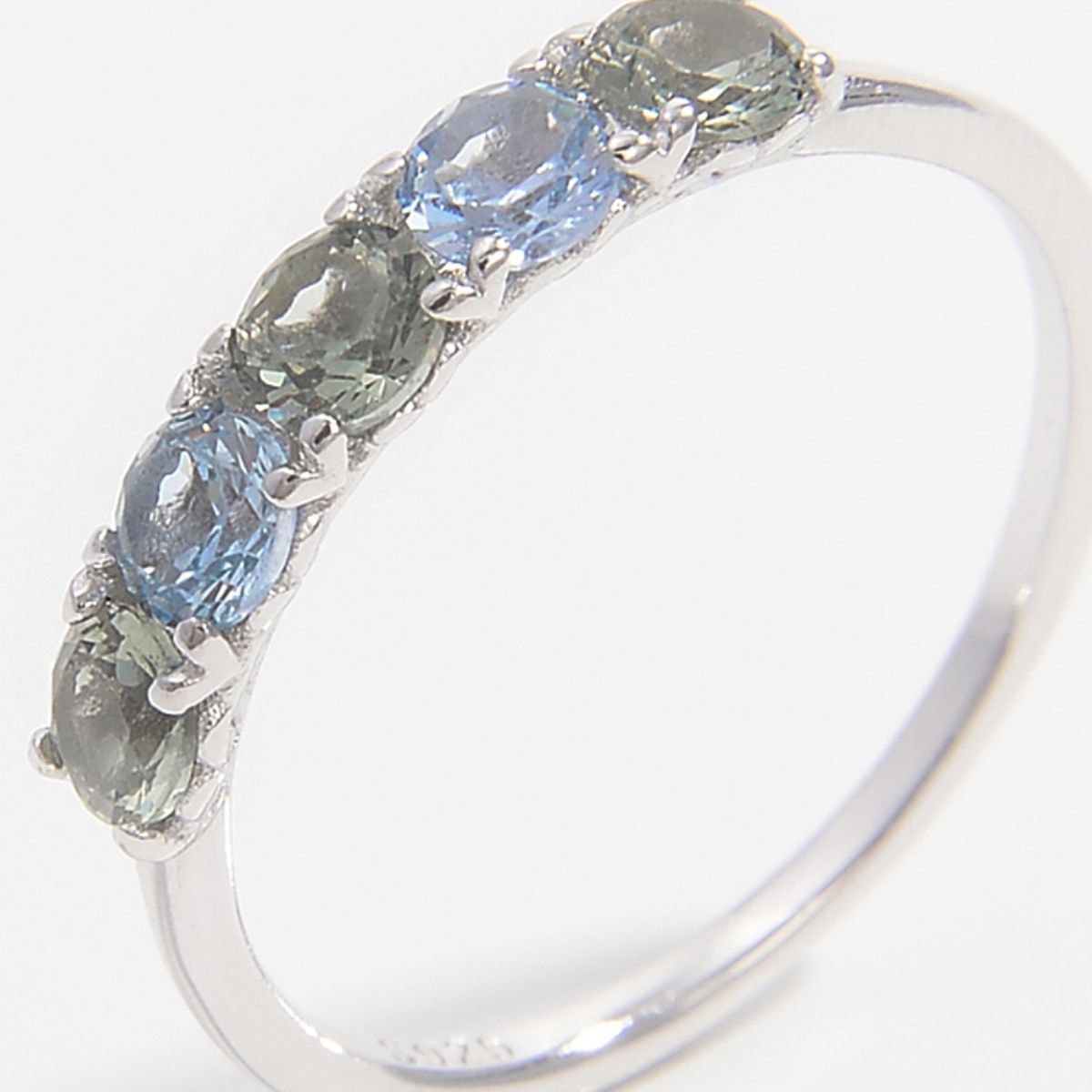 925 Sterling Silver Rhinestone Ring d9e9b96d-2d0d-40c7-bce6-1a24fb8d7dcc-Max Trendsi