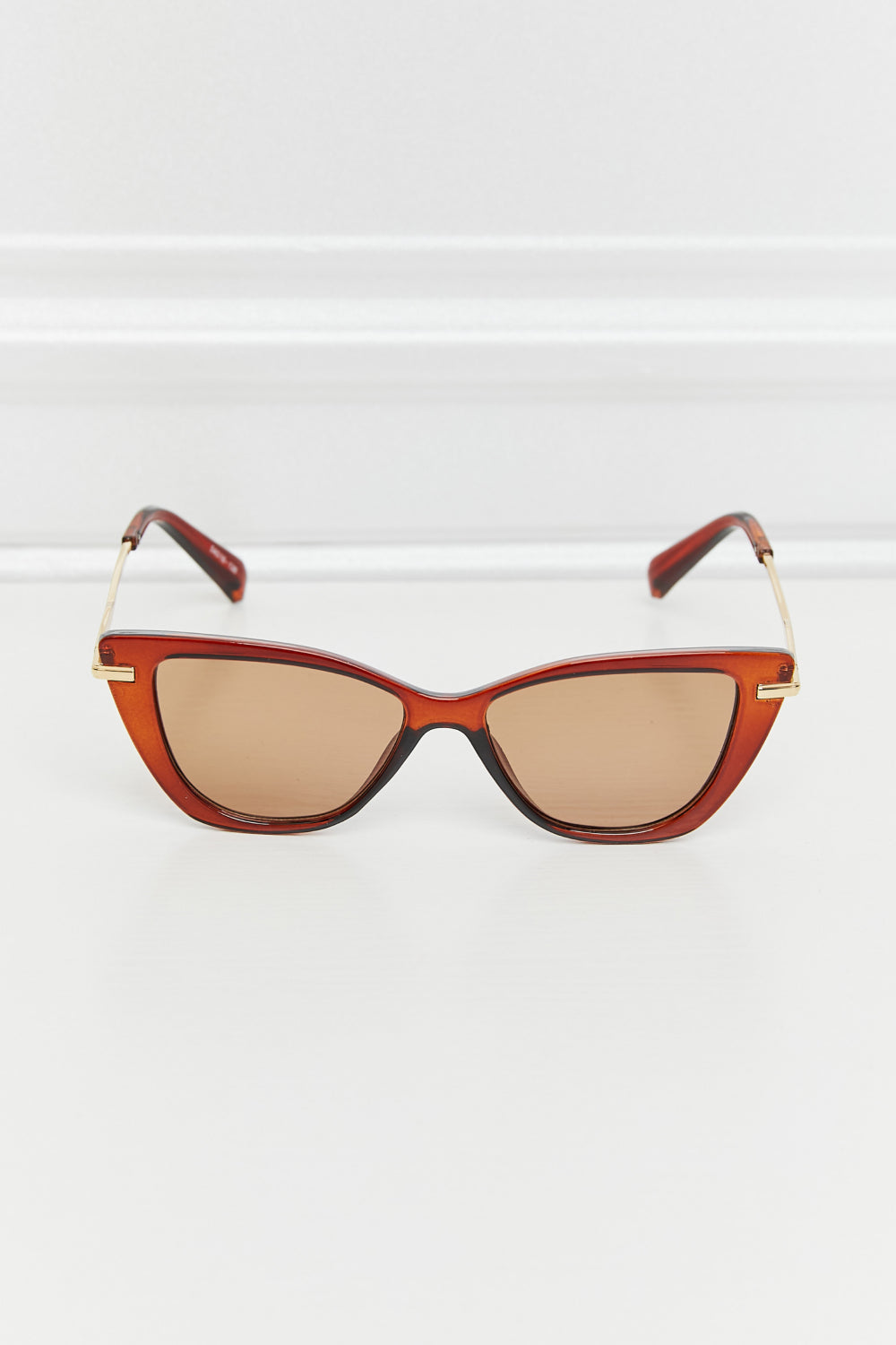 Full Rim Sunglasses db035729d6d547d4b7c787332037410f-Max Trendsi