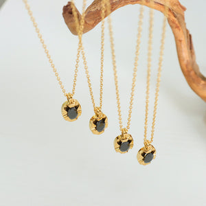 18K Gold Simple Atmospheric Oval Inlaid Zircon Carving Design Versatile Pendant Necklace dd698150-a874-46b7-9356-ee3d21e6dd6e Artshiney