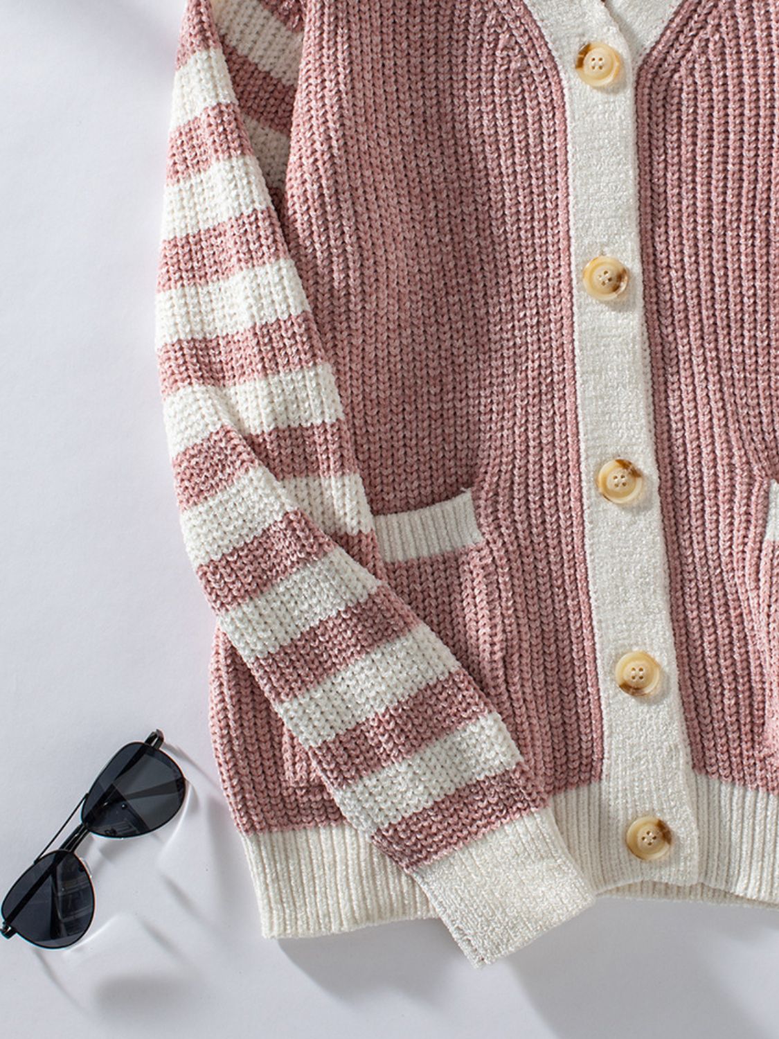 Striped Button Up Long Sleeve Cardigan def224d3-433b-44b3-aa61-79da5b57f81f-Max Glownestbest