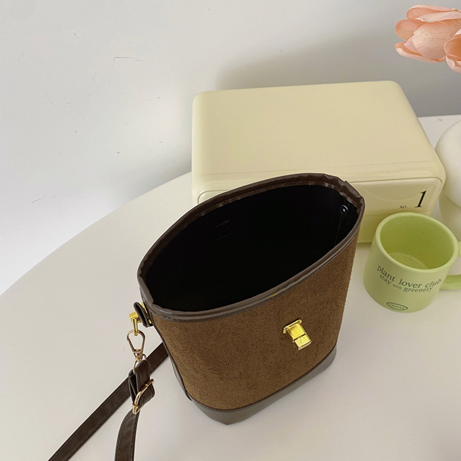 PU Leather Bucket Crossbody Bag df2a7e19-728e-472d-875e-89ada5797fd8-Max Trendsi