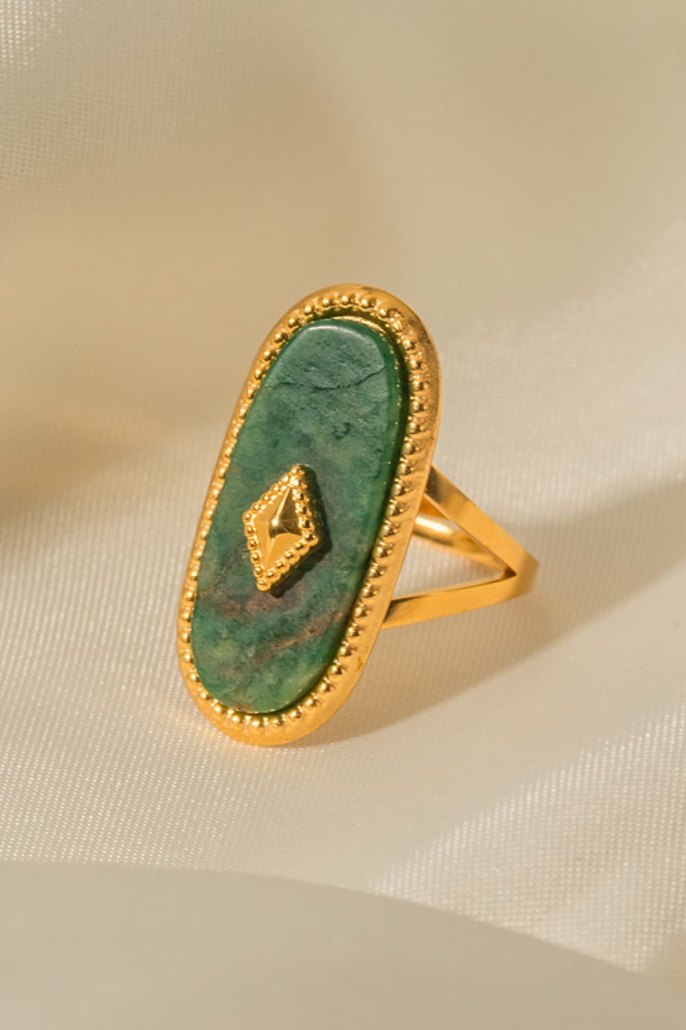 Natural Stone Copper Ring e2b7f7b2724f4c83bd53cab8793ba30c-Max Trendsi