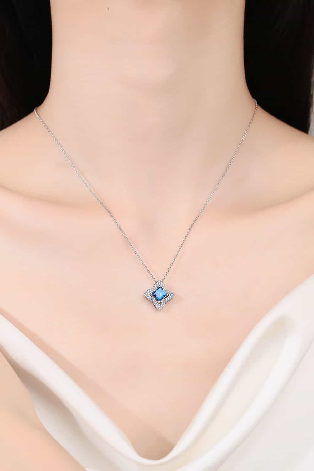 1 Carat Moissanite Floral Pendant Necklace e3c8c747dbd74f46b0838c7c48c005c1-Max Trendsi