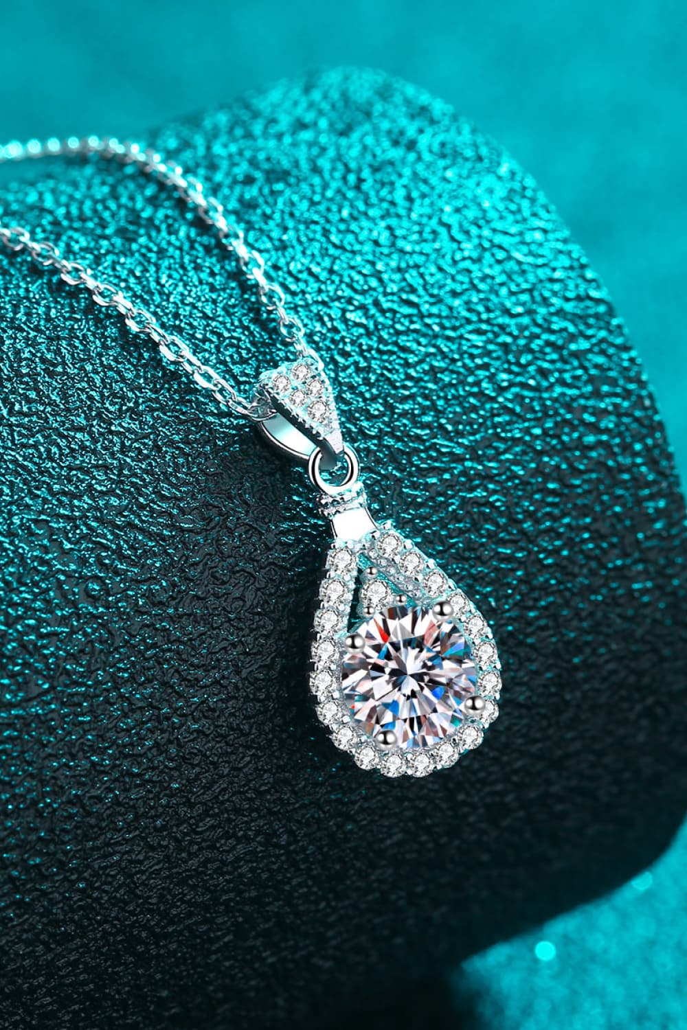 2 Carat Moissanite Teardrop Pendant 925 Sterling Silver Necklace e3fa22119eb84a58a2348c481ef6feb1-Max Trendsi