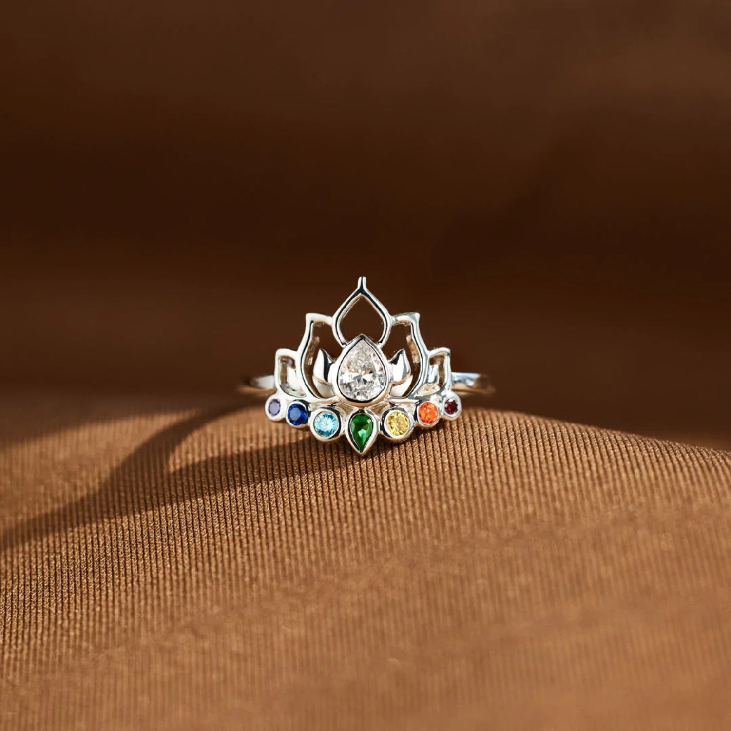 925 Sterling Silver Inlaid Zircon Lotus Shape Ring e56a7c04-7830-45eb-9402-e6e312a31be3-Max Trendsi