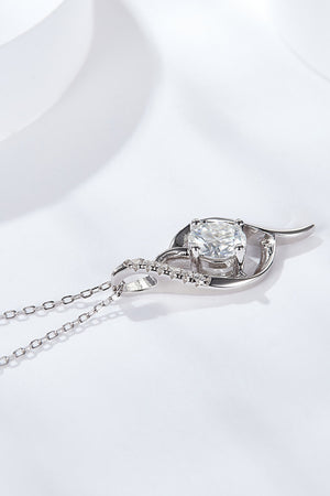 Platinum-Plated 1 Carat Moissanite Pendant Necklace e88209c19a454d94907467d27b77fc47-Max Trendsi