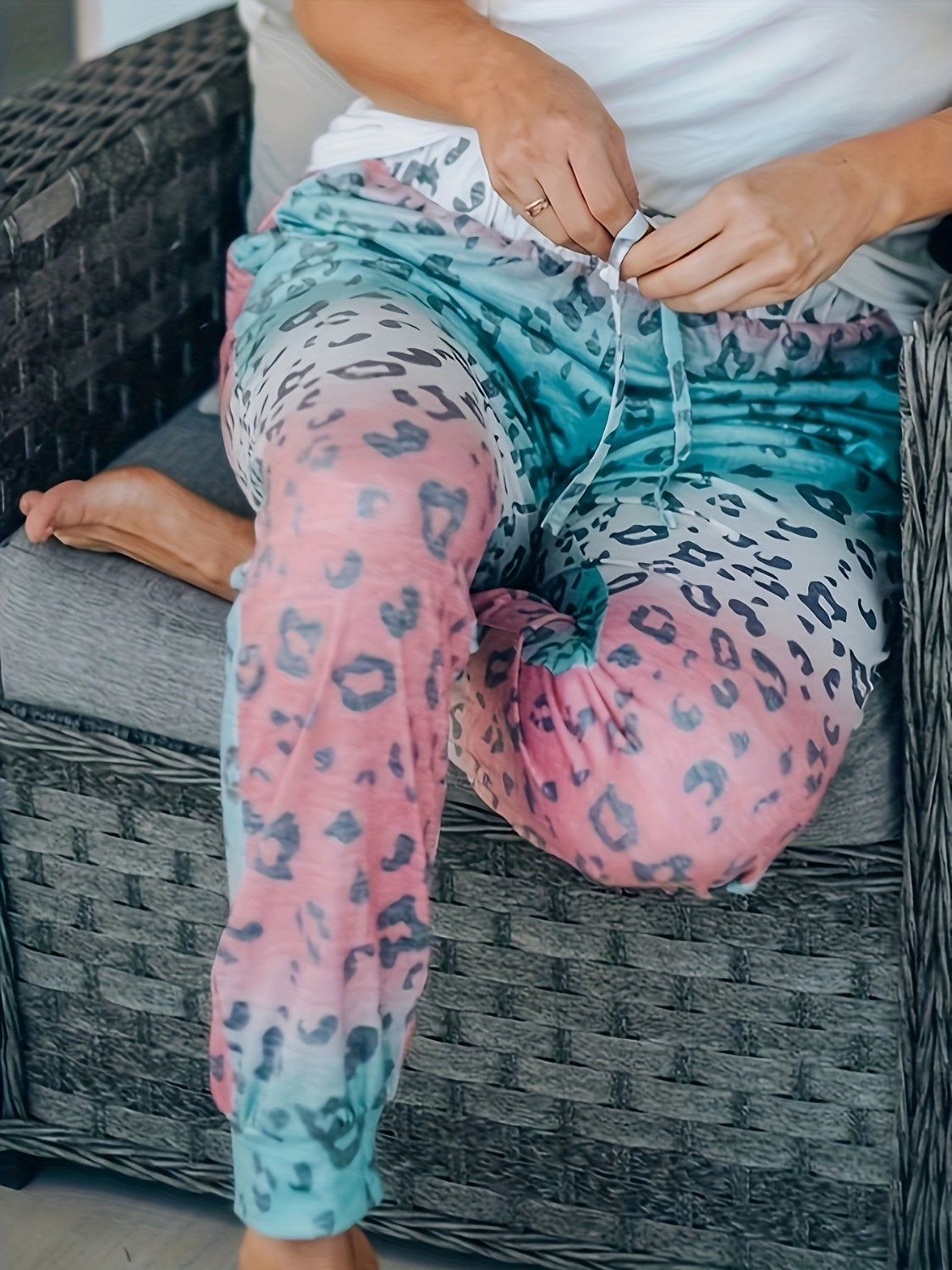 Drawstring Leopard Pants with Pockets e9d784a8-a4ed-455c-8259-54d9fdddb163-Max Trendsi