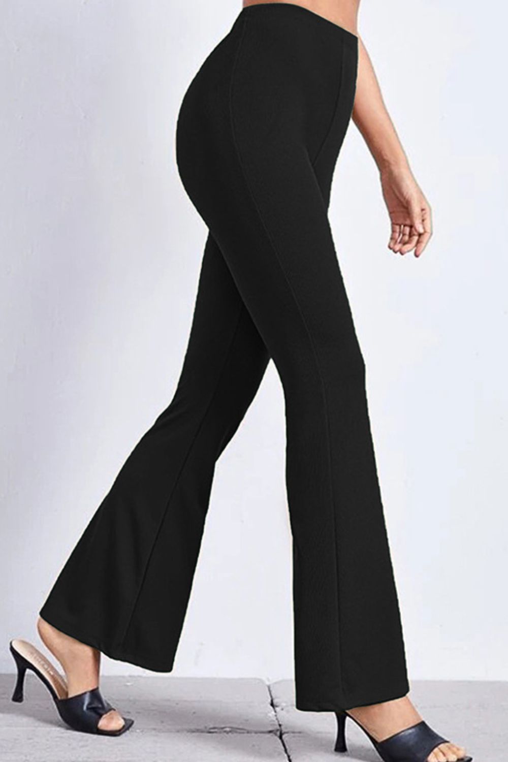 High Rise Flare Pants e9f4b641f91949fbbfff53143f66274f-Max Trendsi
