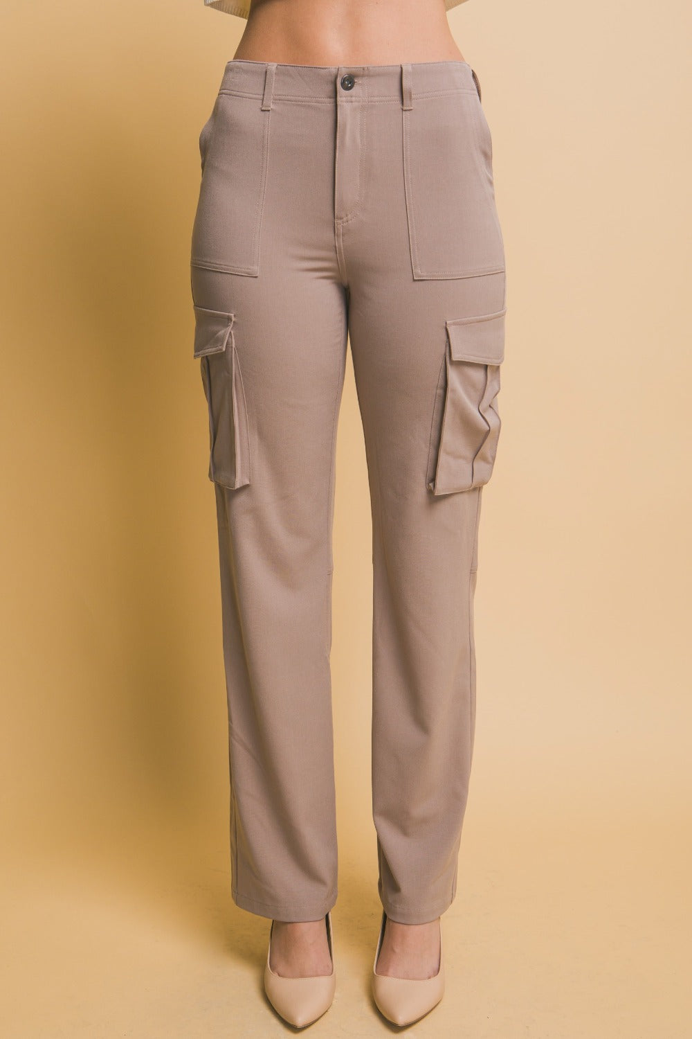 Love Tree High Rise Cargo Pants with Pockets Taupe ea489ff8-afa7-4c65-b825-8cf97317e071-Max Trendsi