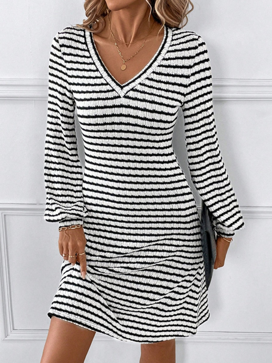 Striped V-Neck Long Sleeve Dress Black eb706dbb-47f5-4ff9-8631-17082bc64ce0-Max Glownestbest