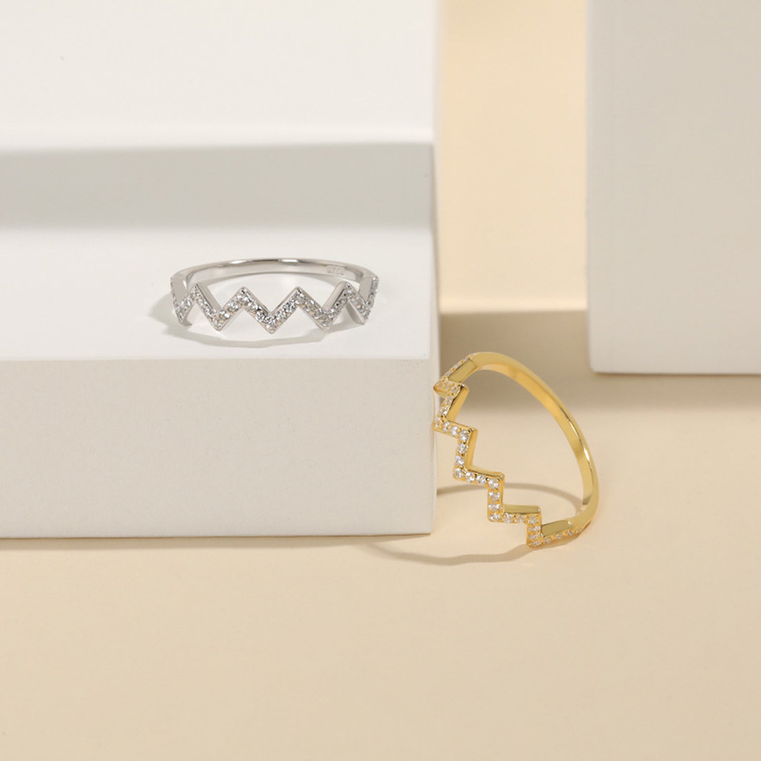 Wave Shape 925 Sterling Silver Ring eedb0011-8f78-4d0a-88f7-3394c9564767-Max Trendsi