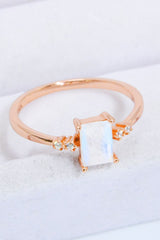 Rectangle Natural Moonstone Ring Rose Gold f13634861bd444cdb738fbf0d1123b03-Max Trendsi