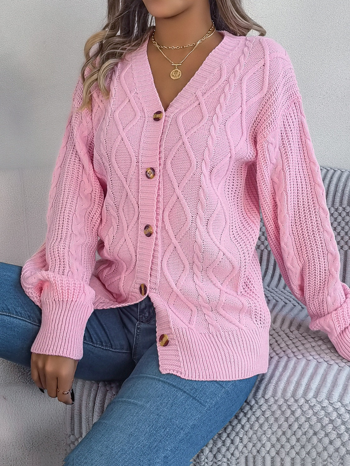 Cable-Knit Long Sleeve Cardigan f3d93489-8b12-4af5-b9c1-fbf686fdc29a-Max Glownestbest
