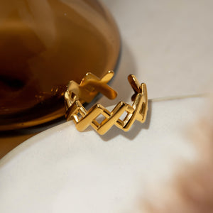 Stainless Steel Cutout Open Ring f83a6f4b-ed17-411c-981c-3b7cef7b8813-Max Trendsi