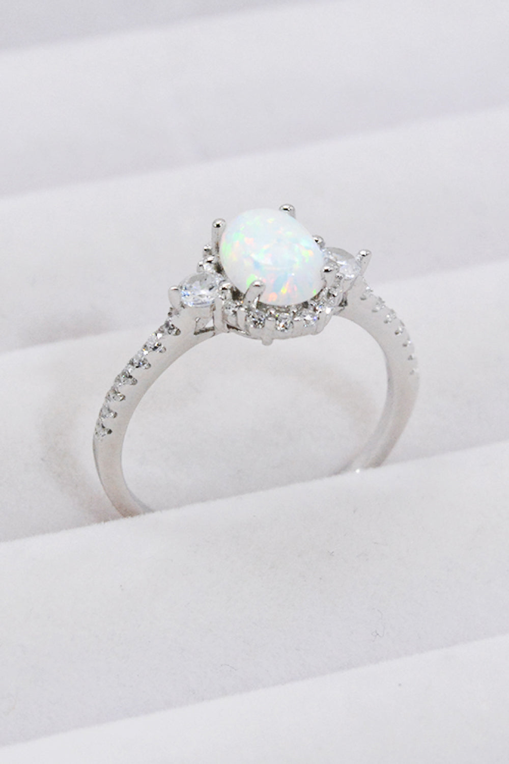 925 Sterling Silver Platinum-Plated Opal Ring f84fd84713e14d8c871592713c43efe2-Max Trendsi