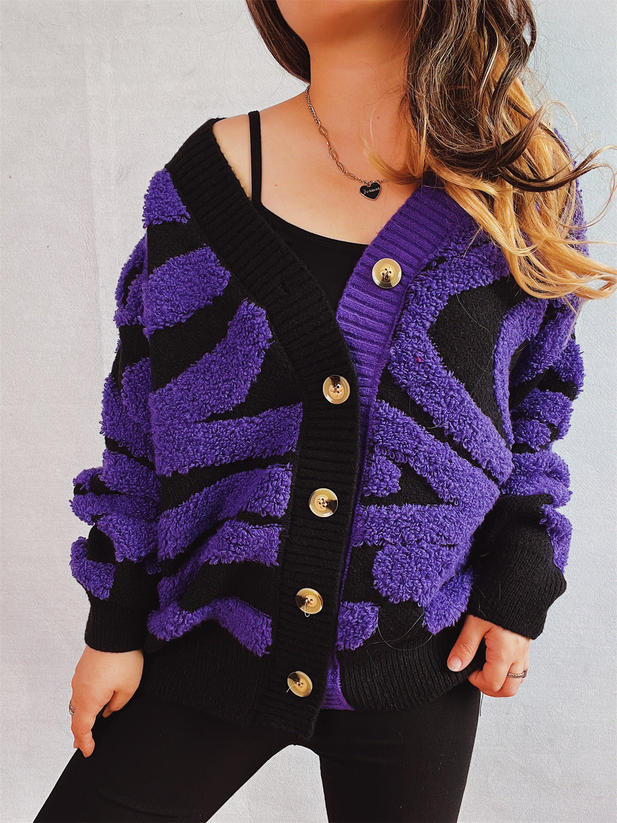 Contrast Button Up Long Sleeve Cardigan fa3d063e-cad8-4f43-a5c7-b1752f60e2d8-Max Glownestbest