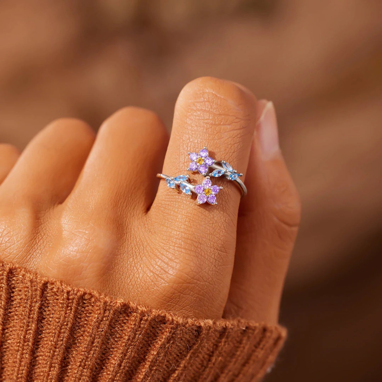 Flower Shape Inlaid Zircon 925 Sterling Silver Ring fa50c8f6-2395-4e09-87d3-a80453f6a38e-Max Trendsi