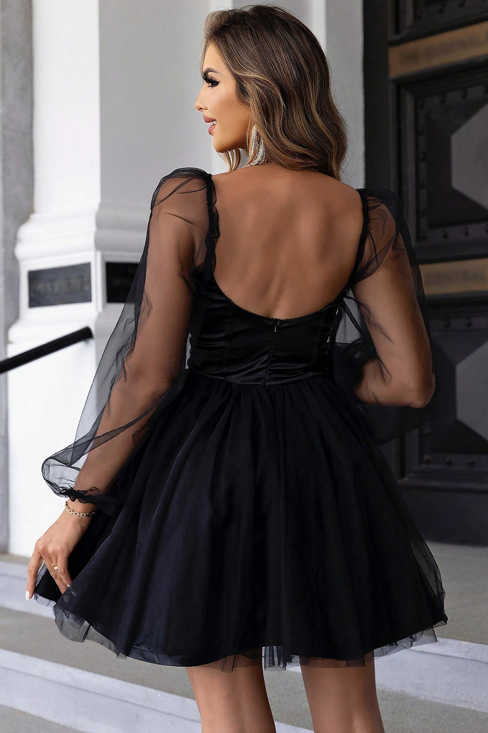 Sweetheart Neck Balloon Sleeve Mini Dress fbc5db6e-46af-4579-8ffc-715ae8b25f0d-Max Glownestbest