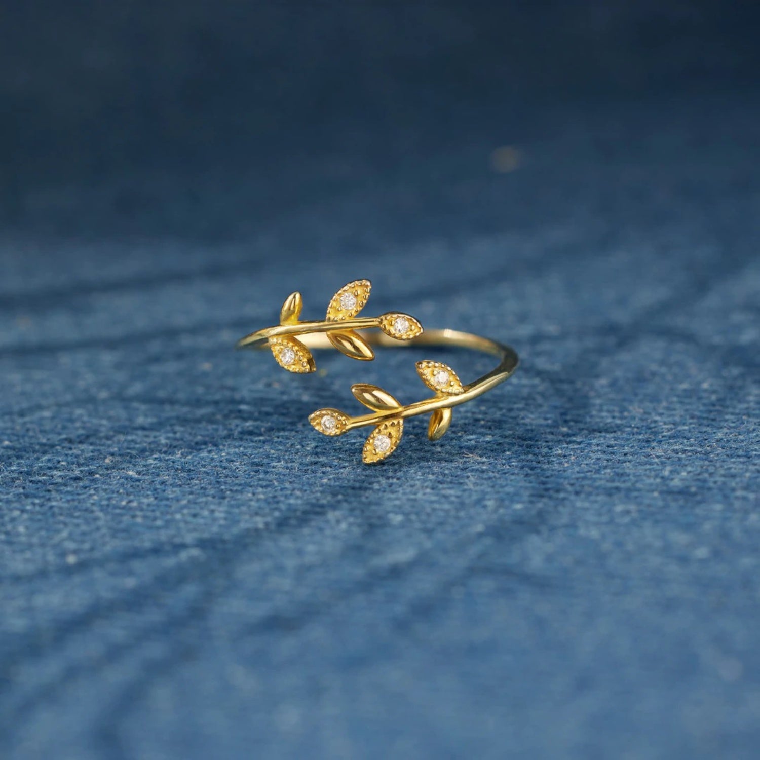 925 Sterling Silver Zircon Leaf Shape Ring Gold One Size fc7580d1-2c1b-48c5-bffc-eb9be5fc8fa7-Max Trendsi
